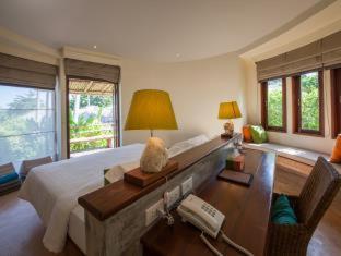 Sea Dance Resort - 7