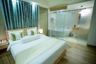 Thuy Sakura Hotel & Serviced Apartment - 1