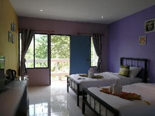 Stamp Hills Resort - 2
