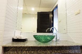 Grand Hill Resort and Spa - 8