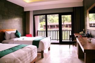 The Westlake Hotel & Resort Yogyakarta - 7