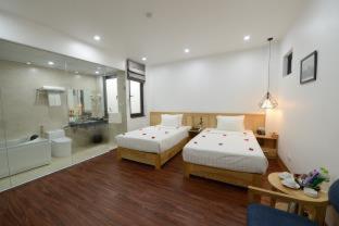 Blue Hanoi Inn City Hotel - 9
