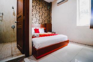 RedDoorz Plus at Grand City Inn Makassar - 7