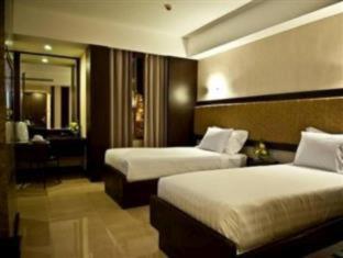 Crown Victoria Hotel Tulungagung - Tulungagung - 7