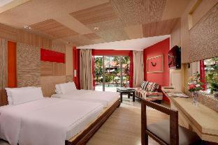 Patong Beach Hotel by See2Sea - 7