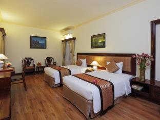 Royal Hotel Saigon - 8