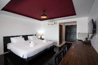 The Loft Panwa Resort - 8