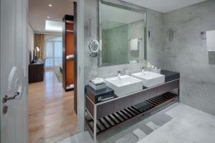 Sherwood Suites - 8