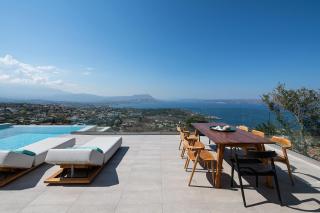PhantΩm Villas Villa Hero - 4