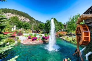 Icicle Village Resort - Leavenworth - 4