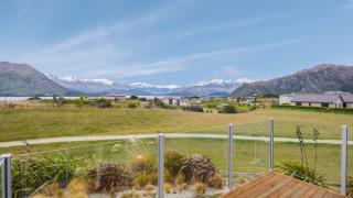 Infinity and Beyond - Wanaka - 9