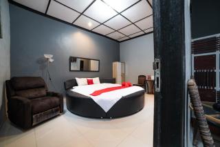RedDoorz Syariah near RRI Malang - Malang - 2