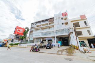 RedDoorz Plus at Hotel Metro Kalibo - Kalibo - 8