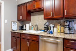 @ Marbella Lane Seaside Retreat, Walk to the Beach - Half Moon Bay - 2