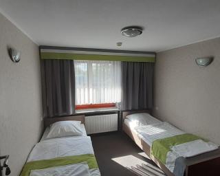 Restauracja i Noclegi Pod Kasztanami - Opole - 3