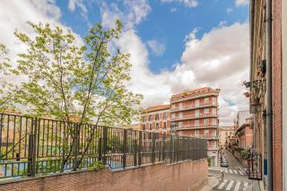 Apartment with Balconies in La Latina by Batuecas - Madrid - 8