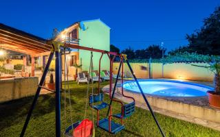 House Mali Vareski 585 - 3
