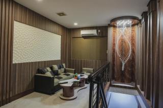 RedDoorz Plus near Pantai Coastarina 2 Batam - Batam Center - 2
