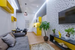 Amber / Navy Design Apartments with A/C - Budapest - 9