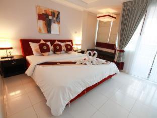 Kata Beach Studio Phuket - 5