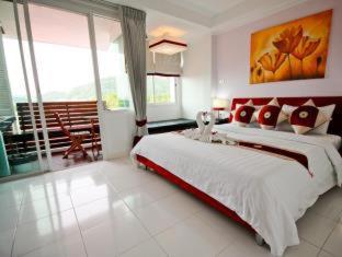 Kata Beach Studio Phuket - 1