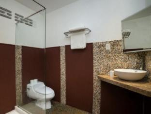 Whale Island Resort - Dam Mon - 1