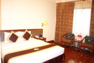 Central Hotel - 7