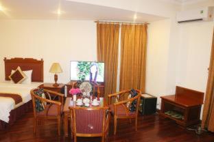 Central Hotel - 3
