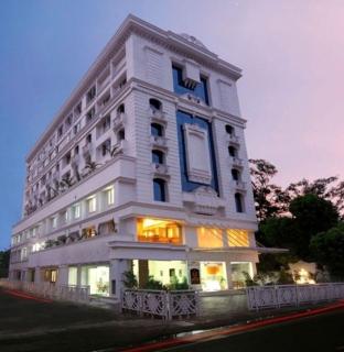 Hotel Airlink Castle - Nedumbassery - 0