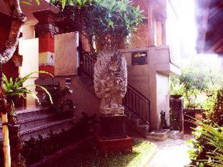 Teba House Ubud by ecommerceloka - CHSE Certified - 2