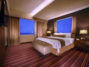 Aston Makassar Hotel & Convention Center - 9