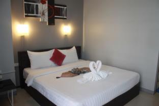 Holiday Home Patong - Patong Beach - 5