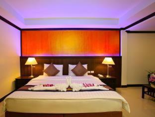 Orchid Garden Hotel Patong - 1