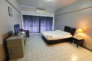 Pin Hotel - 1