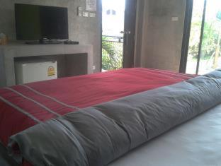The Curve Residence - 2