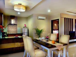 Grand City Hall Hotel & Serviced Residences - Medan - 7