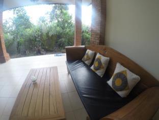 I Gusti Nyoman Oka Homestay - 9