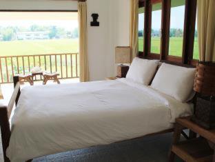 Country Retreat - 7