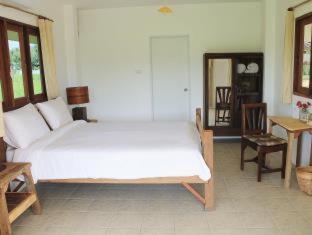 Country Retreat - 6