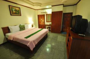 Busyarin Hotel - 1