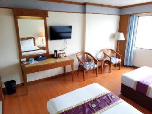 Grand Park Hotel - 1