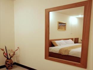 Rafael Hotel and Mansion Bangkok - Lat Krabang - 2