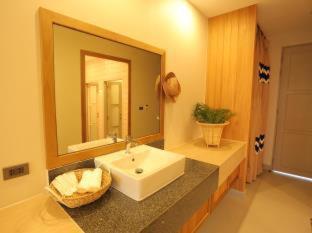Navela Hotel & Convention - 4