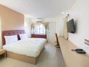 P.A. Thani Hotel - 9