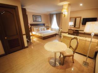 Central Hotel & Residences Swimming Pool - 4