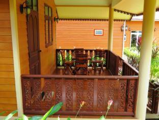 Pongsin Resort - Khun Han - 5