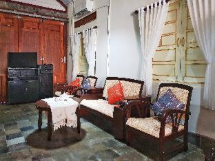 Omah Pitoe Yogya Homestay - Yogyakarta - 9