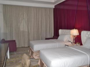 Sutanraja Hotel & Convention Centre - 8