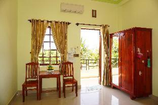 Cat Tien Guesthouse - 2