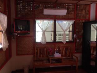 Yayee Homestay - 7